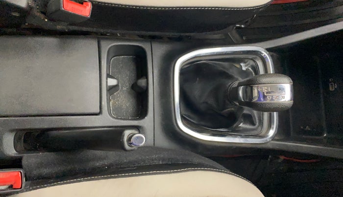 2021 Renault TRIBER RXZ AMT, Petrol, Automatic, 45,081 km, Gear Lever