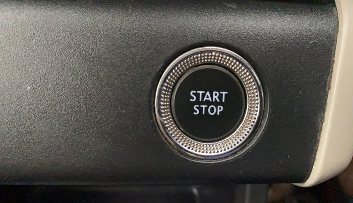 2021 Renault TRIBER RXZ AMT, Petrol, Automatic, 45,081 km, Keyless Start/ Stop Button