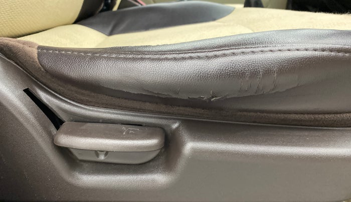 2012 Hyundai Santro Xing GL PLUS, Petrol, Manual, 43,967 km, Driver Side Adjustment Panel