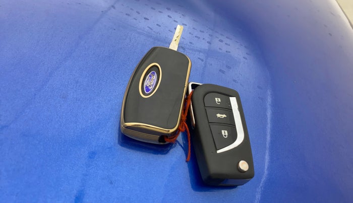 2014 Ford Ecosport AMBIENTE 1.5L DIESEL, Diesel, Manual, 1,08,465 km, Key Close Up