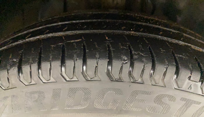 2020 Tata ALTROZ XE PETROL, Petrol, Manual, 50,672 km, Right Front Tyre Tread