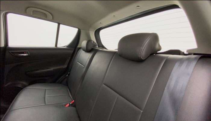 2017 Maruti Swift ZXI, Petrol, Manual, 40,811 km, Right Side Rear Door Cabin