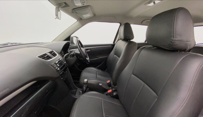 2017 Maruti Swift ZXI, Petrol, Manual, 40,811 km, Right Side Front Door Cabin