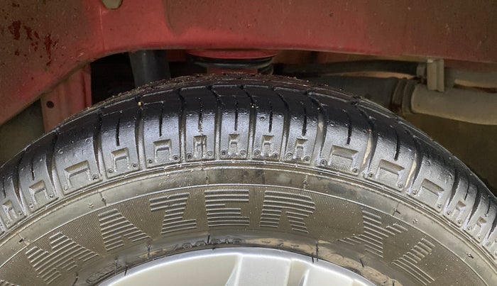 2016 Maruti Alto 800 LXI, Petrol, Manual, 23,448 km, Left Rear Tyre Tread