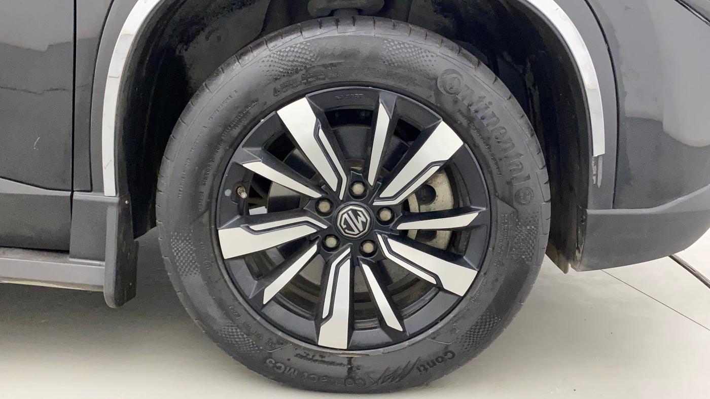 2020 MG HECTOR SHARP 1.5 DCT PETROL, Petrol, Automatic, 20,025 km, Right Front Wheel