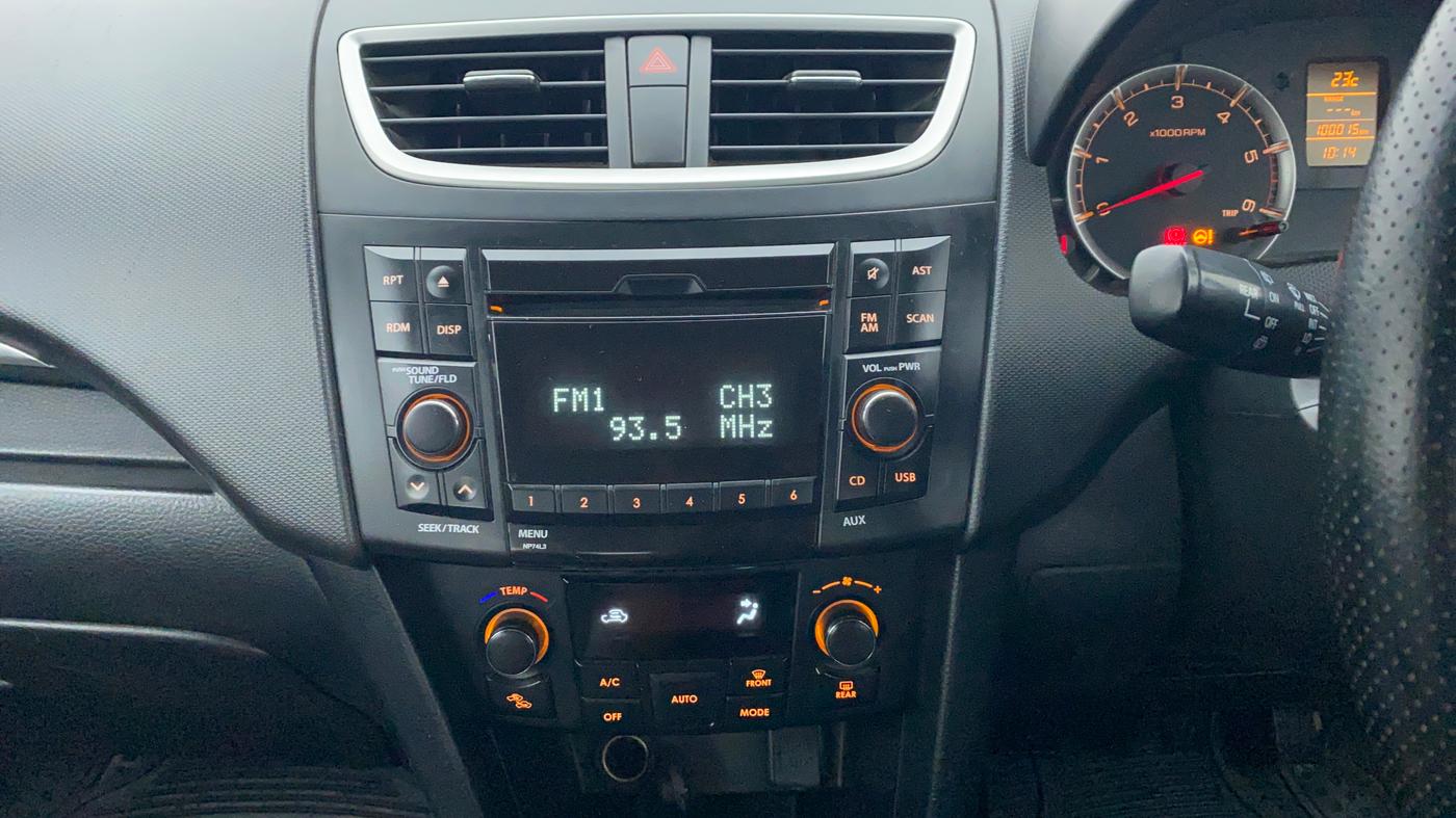 2013 Maruti Swift ZDI, Diesel, Manual, 1,00,063 km, Air Conditioner