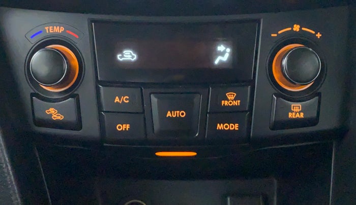 2013 Maruti Swift ZDI, Diesel, Manual, 1,00,063 km, Automatic Climate Control