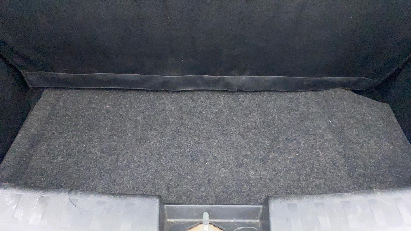 2013 Maruti Swift ZDI, Diesel, Manual, 1,00,063 km, Boot Inside