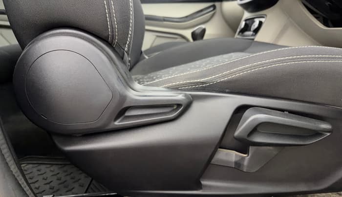 2023 Tata Tiago XZ PLUS CNG, CNG, Manual, 40,685 km, Driver Side Adjustment Panel