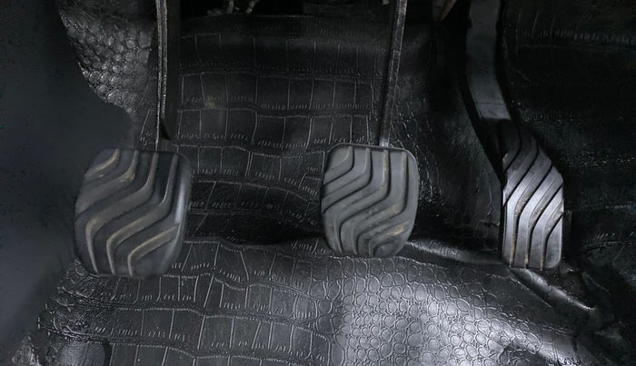 2020 Datsun Redi Go T, Petrol, Manual, 16,623 km, Pedals