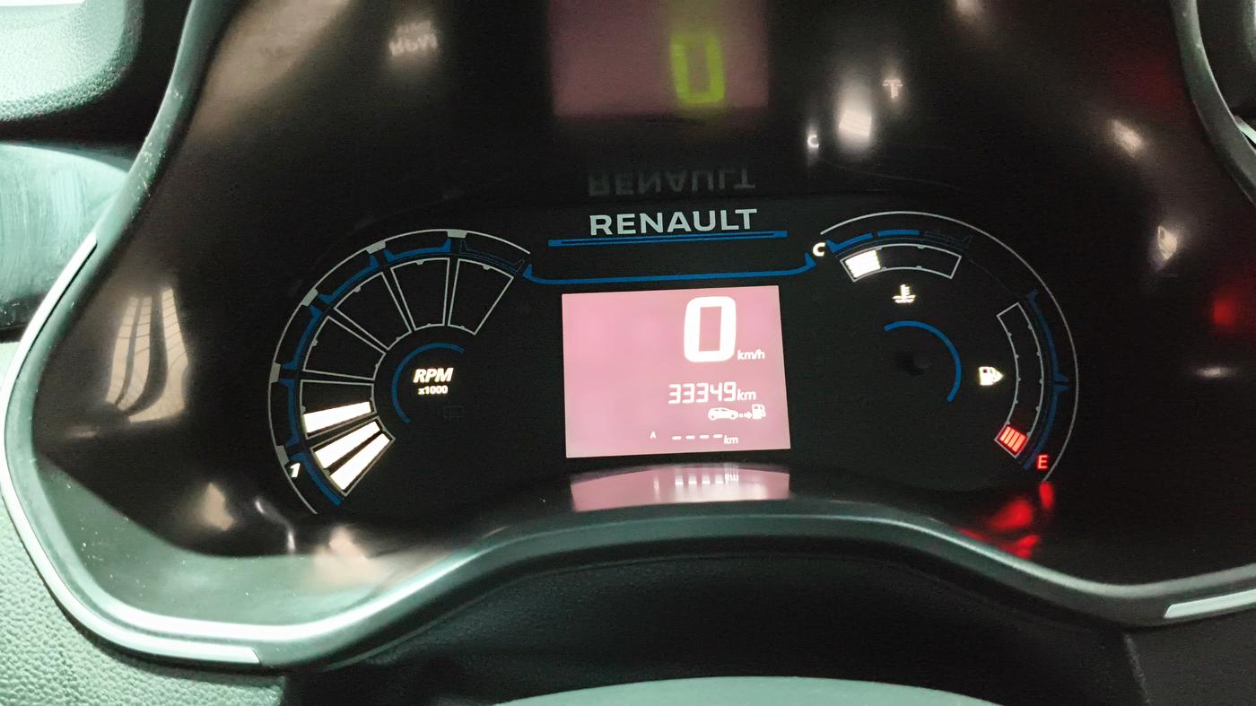 2021 Renault TRIBER RXL MT, Petrol, Manual, 33,337 km, Odometer Image