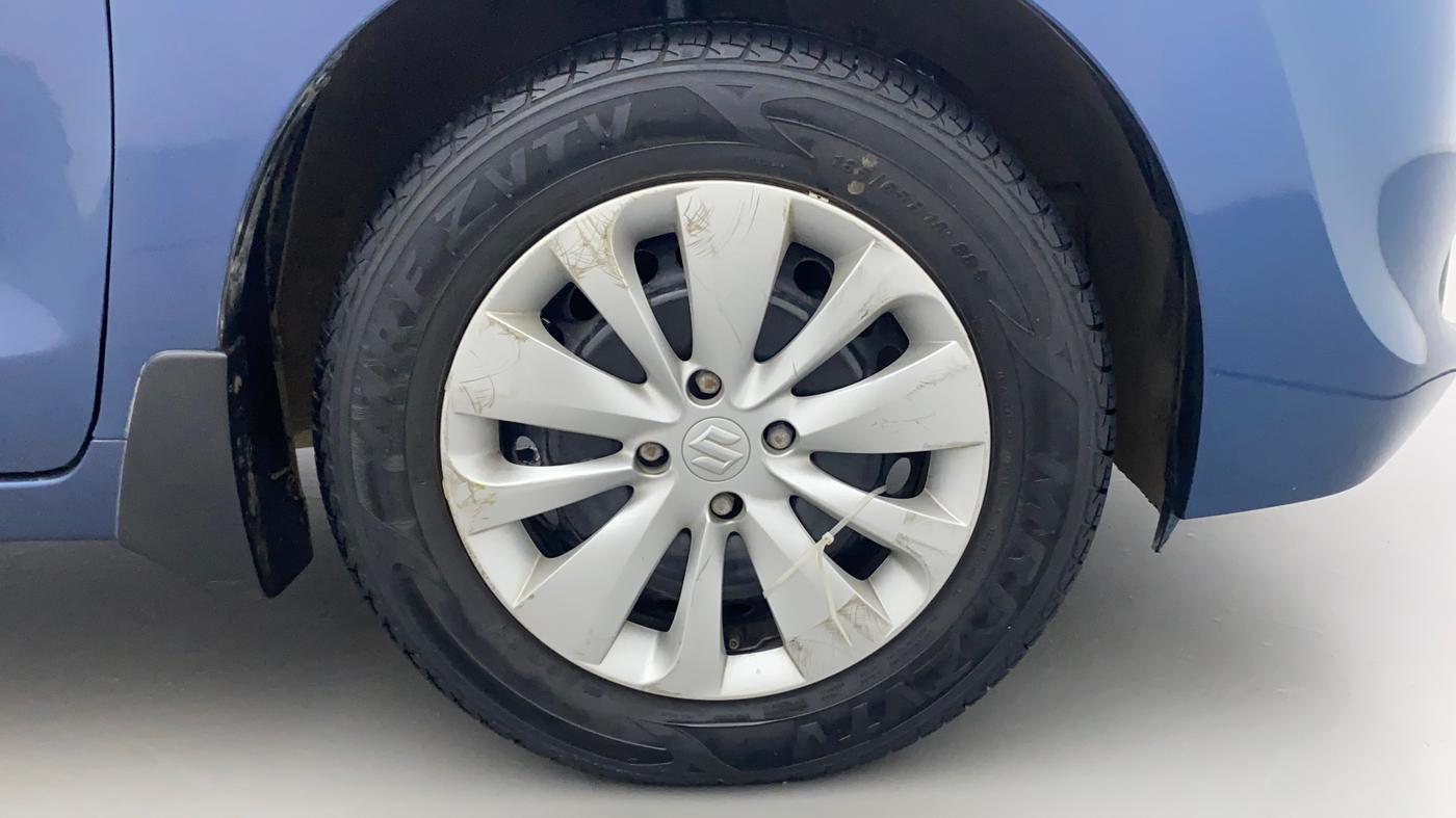 2016 Maruti Baleno DELTA PETROL 1.2, Petrol, Manual, 40,557 km, Right Front Wheel