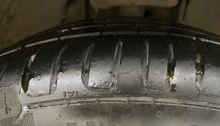 2018 Tata TIGOR XZA PETROL, Petrol, Automatic, 50,063 km, Right Front Tyre Tread