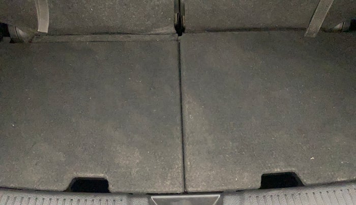 2022 Maruti XL6 ALPHA PLUS AT, Petrol, Automatic, 60,966 km, Boot Inside