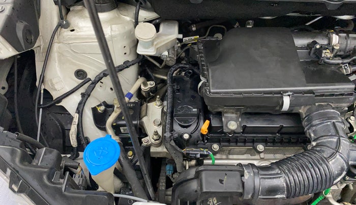 2022 Maruti XL6 ALPHA PLUS AT, Petrol, Automatic, 60,966 km, Engine View - Right