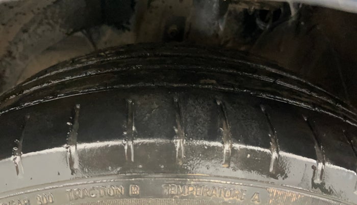 2019 Maruti Baleno ALPHA PETROL 1.2, Petrol, Manual, 38,633 km, Left Front Tyre Tread