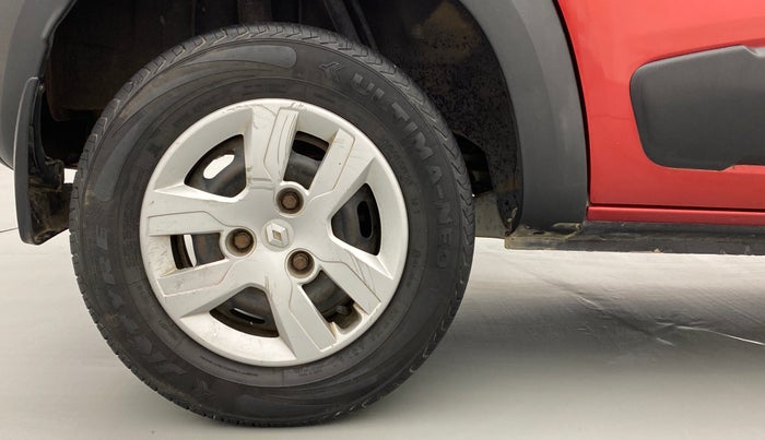 2016 Renault Kwid RXL, Petrol, Manual, 41,759 km, Right Rear Wheel