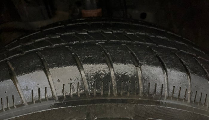 2020 Honda Amaze 1.2L I-VTEC S, Petrol, Manual, 16,320 km, Left Front Tyre Tread