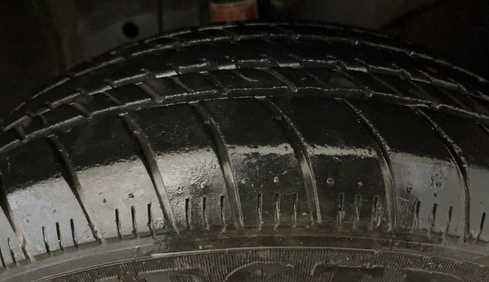 2020 Honda Amaze 1.2L I-VTEC S, Petrol, Manual, 16,320 km, Right Front Tyre Tread