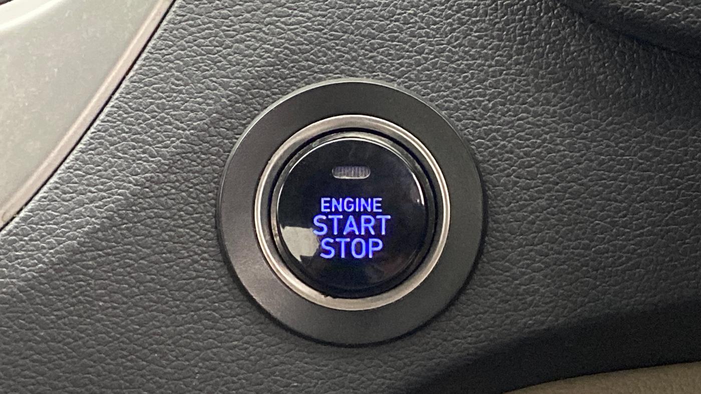 2019 Hyundai Verna 1.6 SX (O) CRDI MT, Diesel, Manual, 1,43,547 km, Keyless Start/ Stop Button