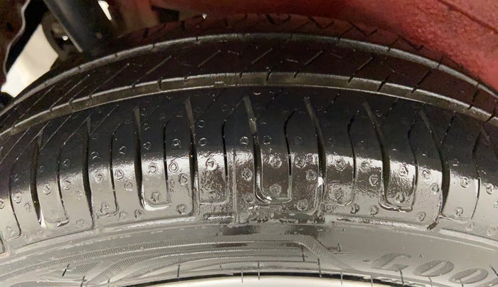 2016 Maruti Wagon R 1.0 VXI OPT, Petrol, Manual, 96,273 km, Right Rear Tyre Tread