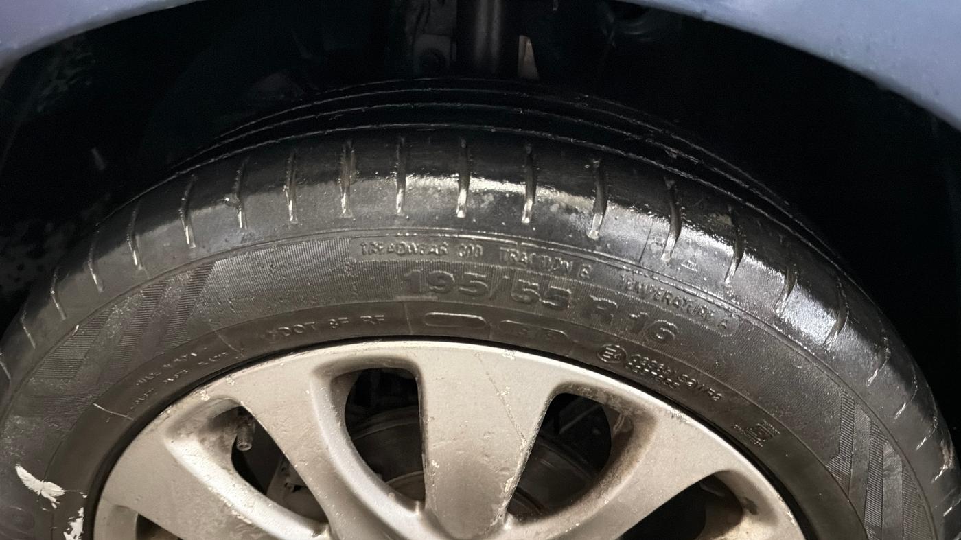 2018 Maruti Baleno ALPHA CVT PETROL 1.2, Petrol, Automatic, 53,156 km, Left Front Tyre Tread