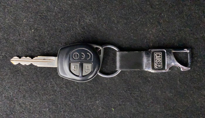 2017 Maruti Vitara Brezza ZDI, Diesel, Manual, 54,363 km, Key Close Up