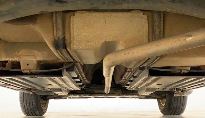 2017 Maruti Vitara Brezza ZDI, Diesel, Manual, 54,363 km, Rear Underbody