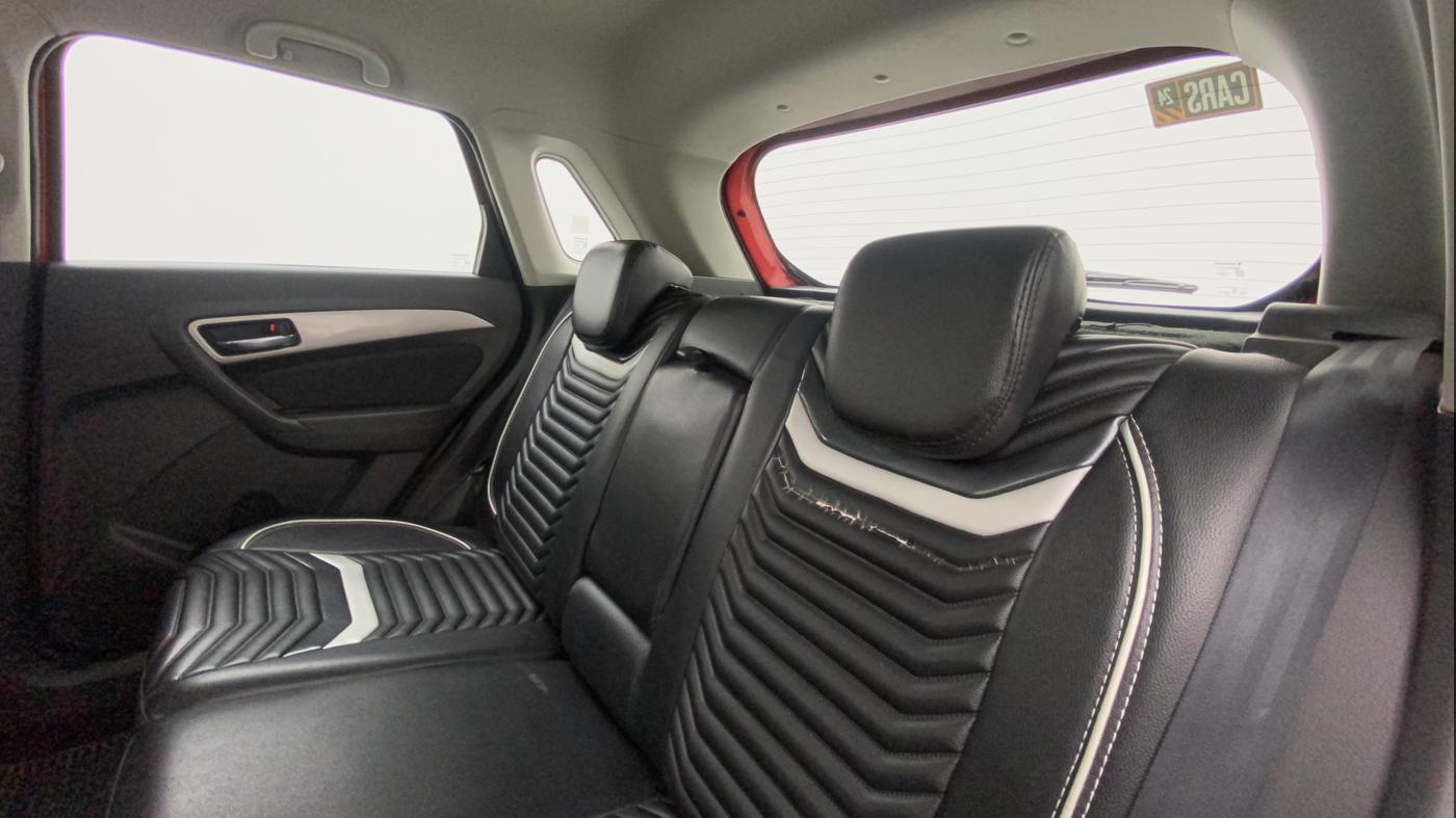 2017 Maruti Vitara Brezza ZDI, Diesel, Manual, 54,363 km, Right Side Rear Door Cabin