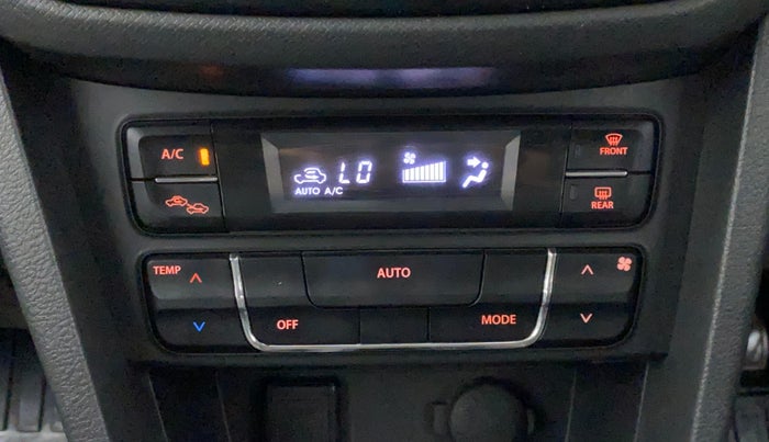2017 Maruti Vitara Brezza ZDI, Diesel, Manual, 54,363 km, Automatic Climate Control