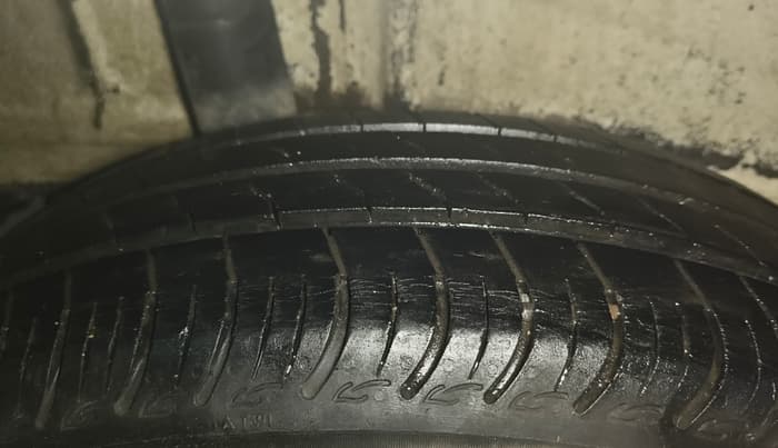 2022 Maruti New Wagon-R VXI CNG 1.0, CNG, Manual, 75,378 km, Right Rear Tyre Tread