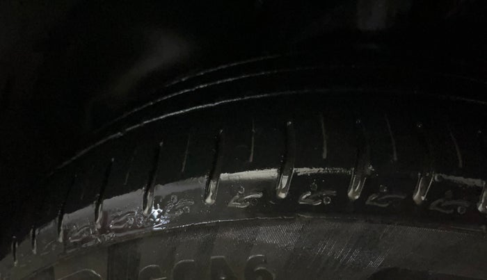 2023 Tata ALTROZ XM PLUS SUNROOF CNG, CNG, Manual, 18,306 km, Left Front Tyre Tread