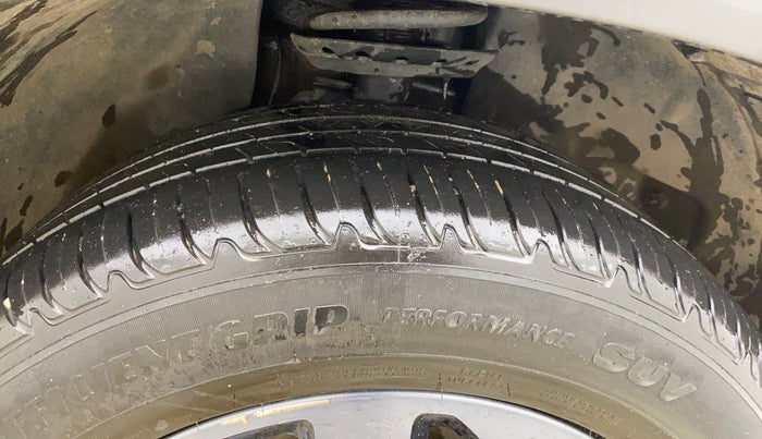 2022 Tata Harrier XZ PLUS 2.0L DARK EDITION, Diesel, Manual, 76,852 km, Right Front Tyre Tread