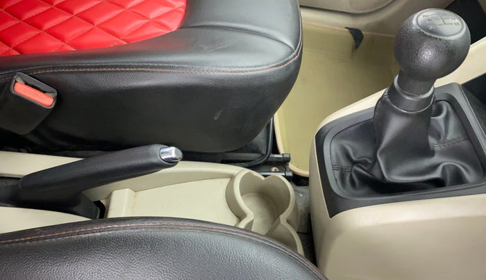 2019 Maruti Celerio VXI d, CNG, Manual, 79,879 km, Gear Lever