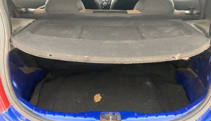 2014 Hyundai Eon MAGNA +, Petrol, Manual, 42,265 km, Boot Inside