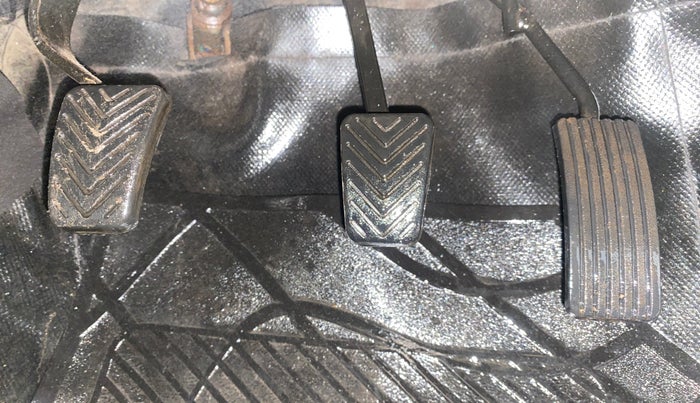 2014 Hyundai Eon MAGNA +, Petrol, Manual, 42,265 km, Pedals