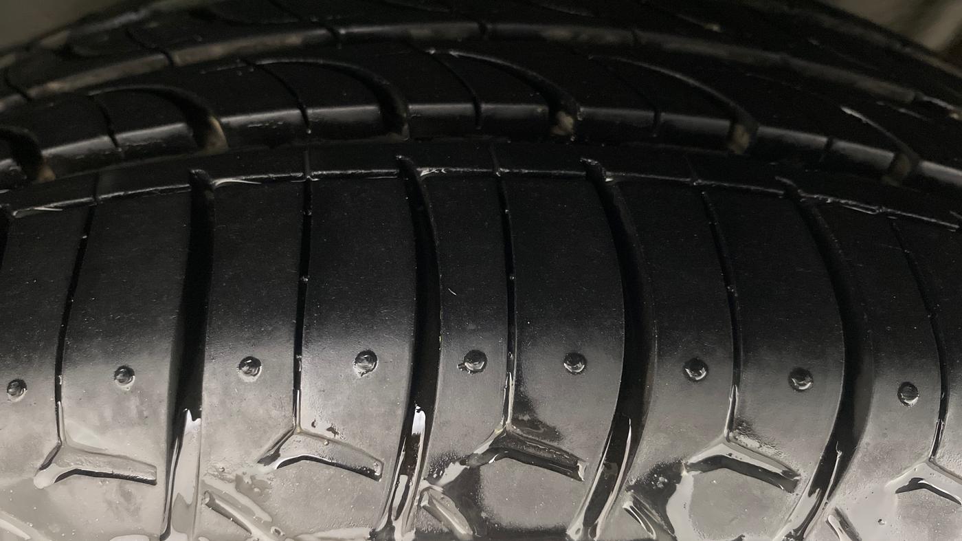 2018 Tata TIAGO NRG PETROL, Petrol, Manual, 41,181 km, Left Rear Tyre Tread