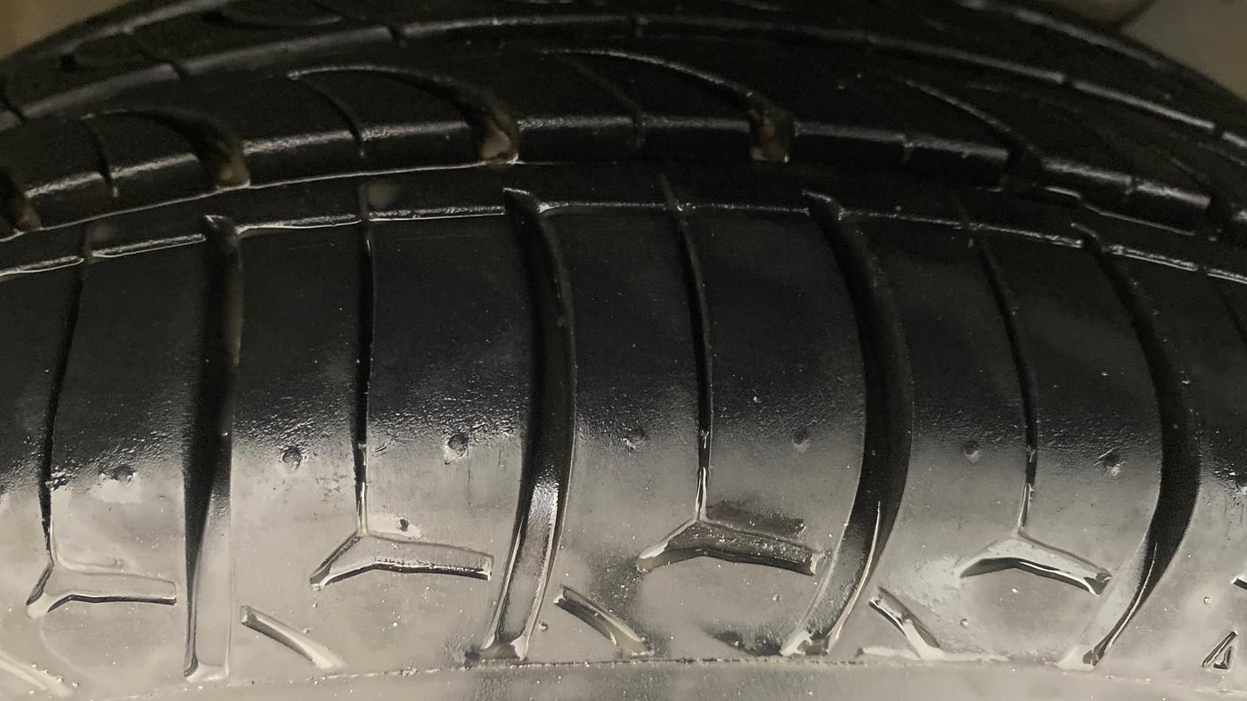 2018 Tata TIAGO NRG PETROL, Petrol, Manual, 41,181 km, Left Front Tyre Tread