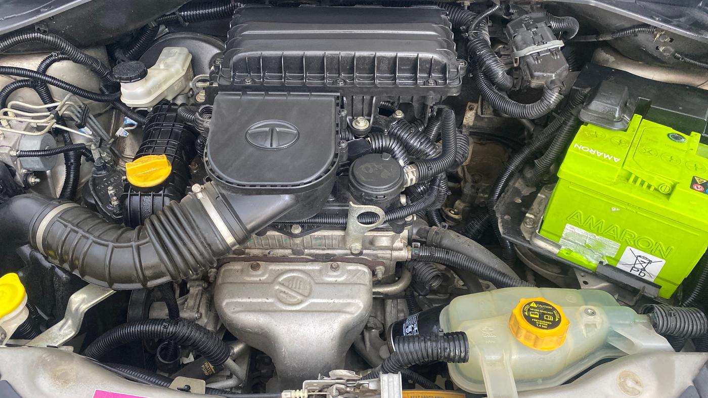 2018 Tata TIAGO NRG PETROL, Petrol, Manual, 41,181 km, Engine View