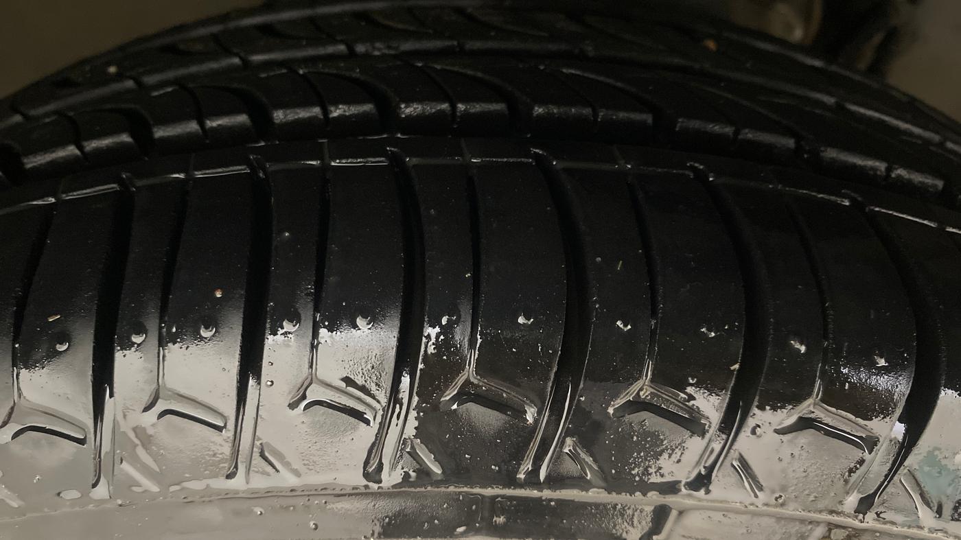 2018 Tata TIAGO NRG PETROL, Petrol, Manual, 41,181 km, Right Front Tyre Tread