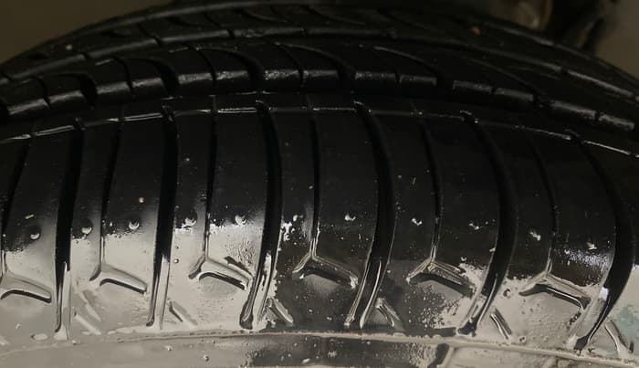 2018 Tata TIAGO NRG PETROL, Petrol, Manual, 41,181 km, Right Front Tyre Tread