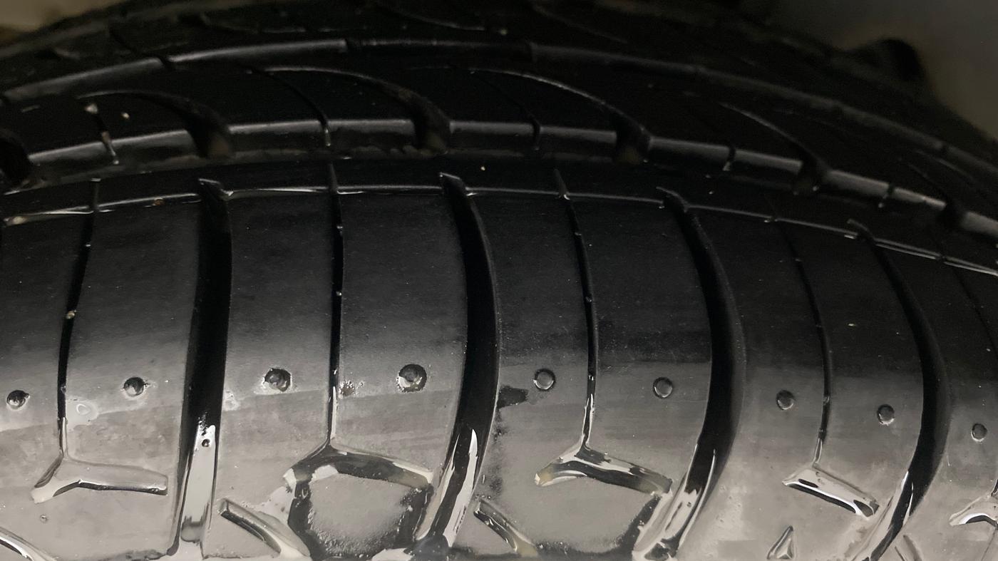 2018 Tata TIAGO NRG PETROL, Petrol, Manual, 41,181 km, Right Rear Tyre Tread