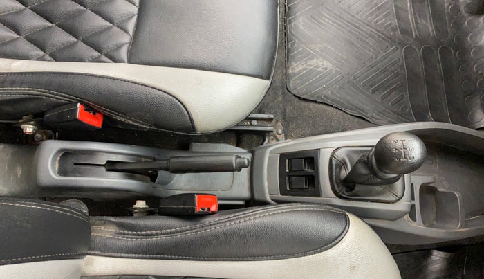 2015 Maruti Alto 800 LXI, Petrol, Manual, 38,152 km, Gear Lever