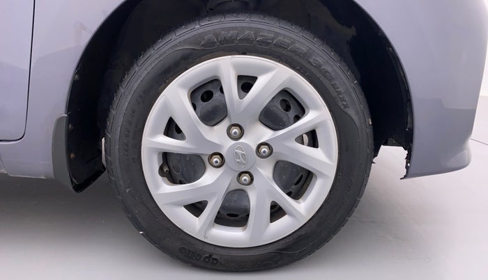 2019 Hyundai Grand i10 MAGNA 1.2 VTVT, Petrol, Manual, 32,725 km, Right Front Wheel