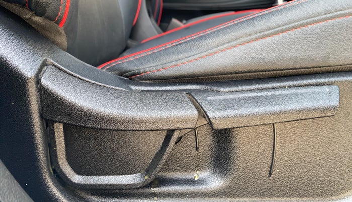 2023 Hyundai NEW I20 N LINE N6 1.0 TURBO GDI IMT, Petrol, Manual, 8,535 km, Driver Side Adjustment Panel