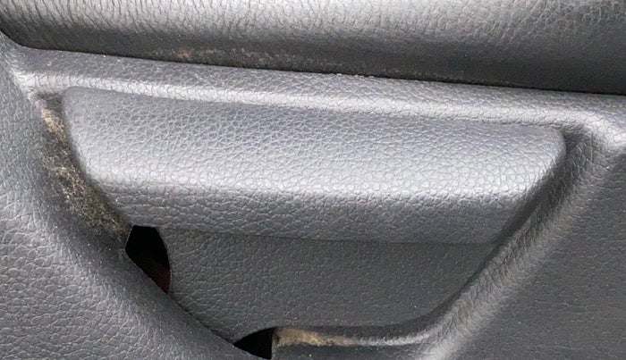 2014 Hyundai Eon SPORTZ, Petrol, Manual, 87,838 km, Driver Side Adjustment Panel