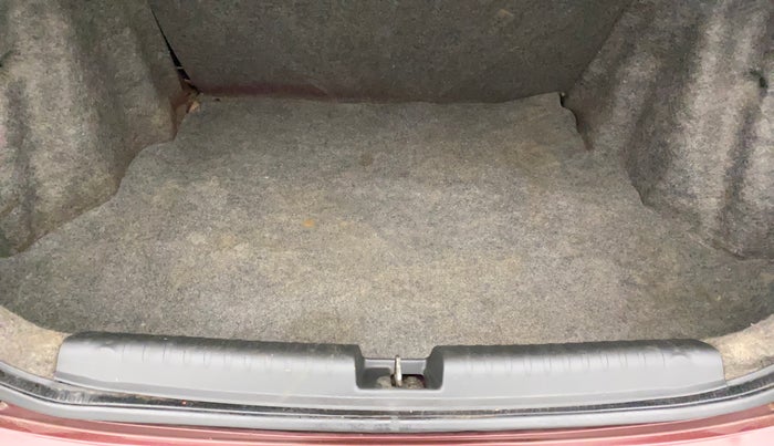 2014 Honda Amaze 1.2L I-VTEC VX, Petrol, Manual, 76,771 km, Boot Inside