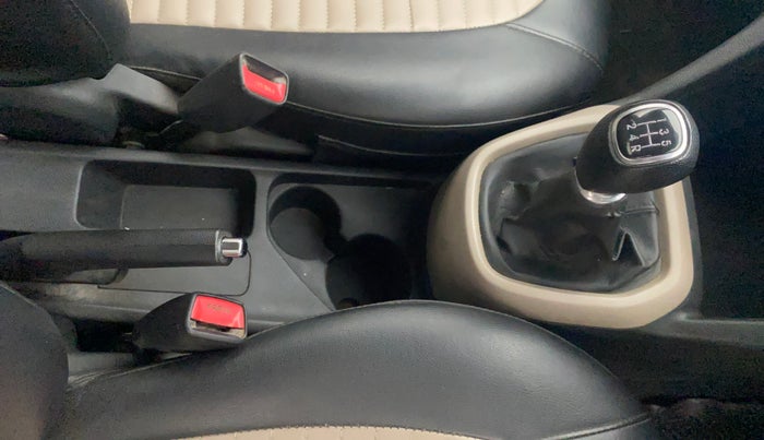 2014 Hyundai Grand i10 ASTA 1.2 KAPPA VTVT, Petrol, Manual, 63,419 km, Gear Lever