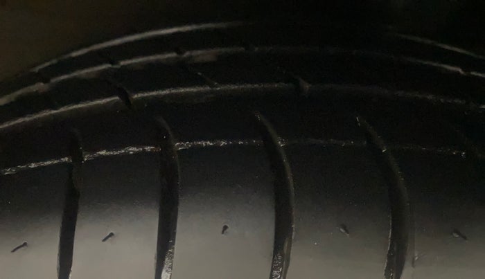 2014 Hyundai Grand i10 ASTA 1.2 KAPPA VTVT, Petrol, Manual, 63,419 km, Left Rear Tyre Tread