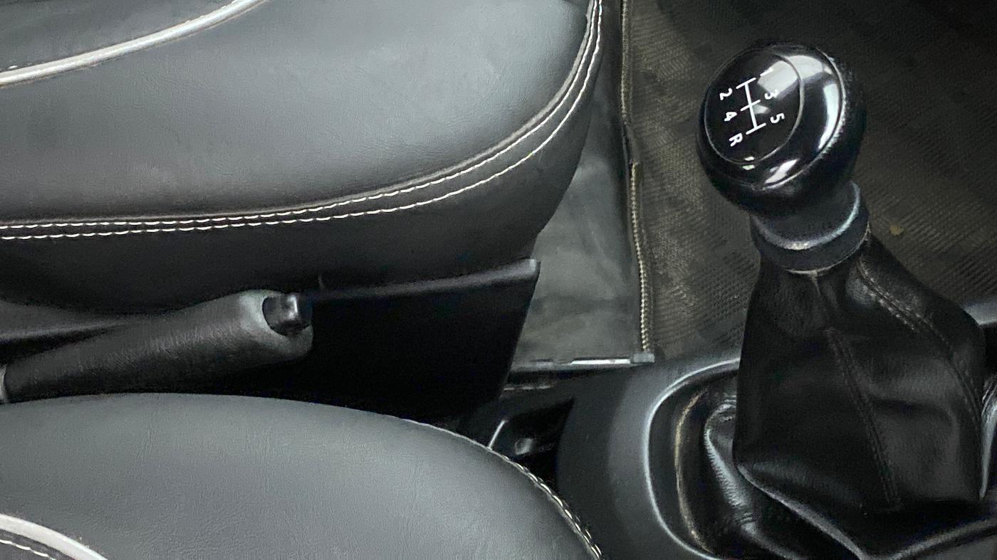 2018 Maruti Wagon R 1.0 LXI CNG, CNG, Manual, 69,444 km, Gear Lever